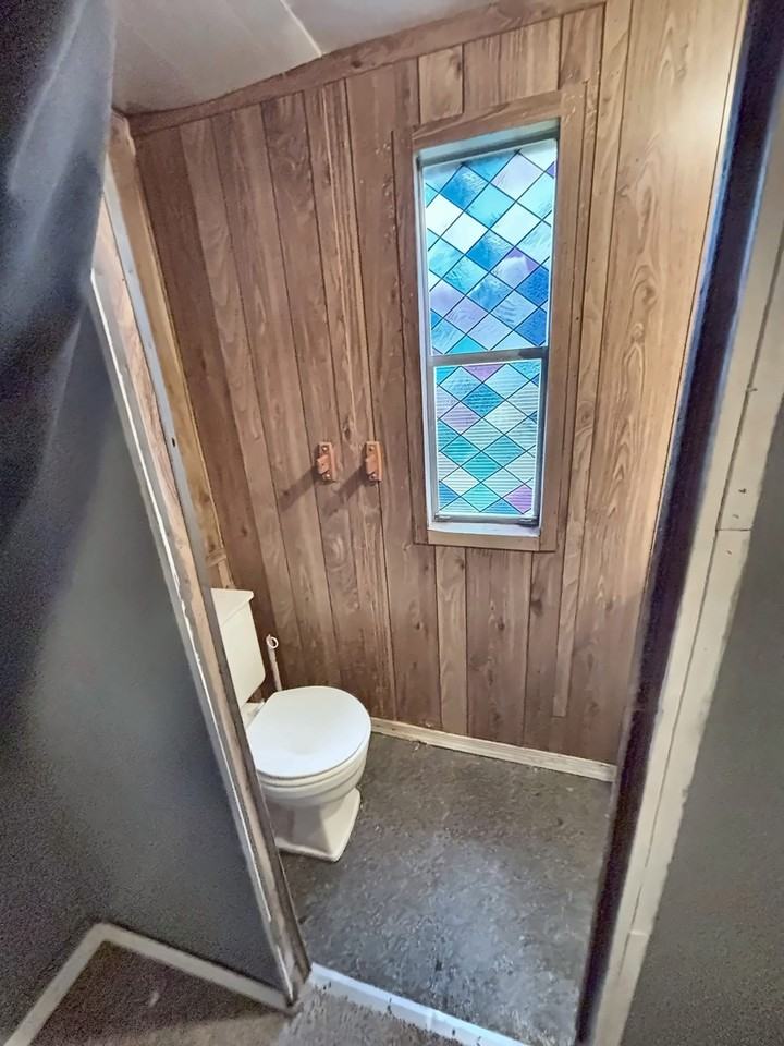 1421 Gilbert Dr #4 - Photo 5 of 7