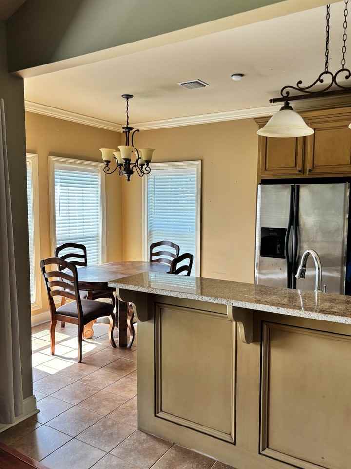 112 Summit Crest Dr - Photo 3 of 13