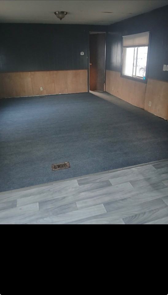 704 N Linn St #704 - Photo 5 of 7