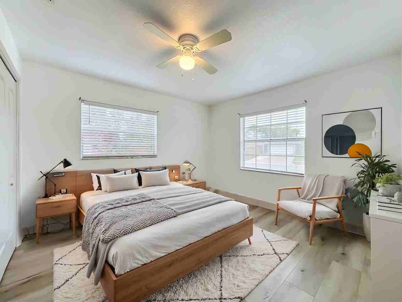 644 Viscaya Ave - Photo 4 of 20