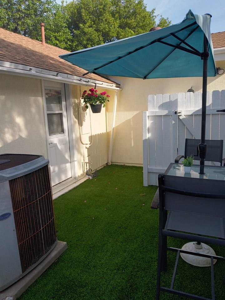 7248 Shoshone Ave #BACK - Photo 5 of 10