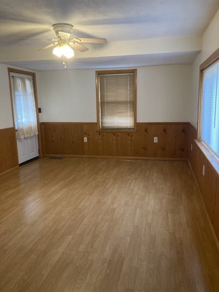 93 Montezuma St - Photo 7 of 18