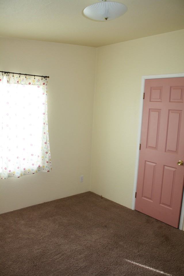 1 Angus Dr - Photo 5 of 13