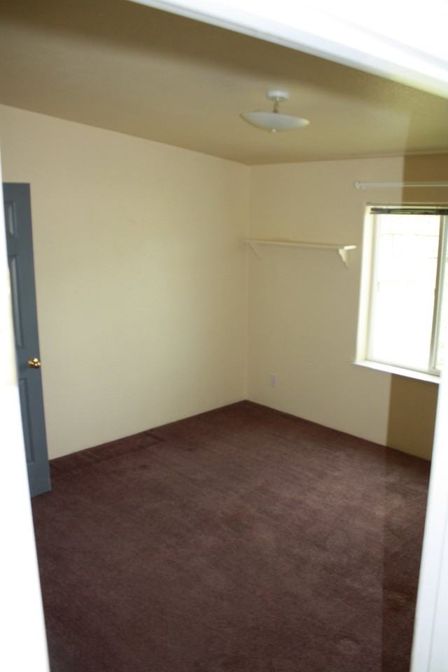 1 Angus Dr - Photo 6 of 13