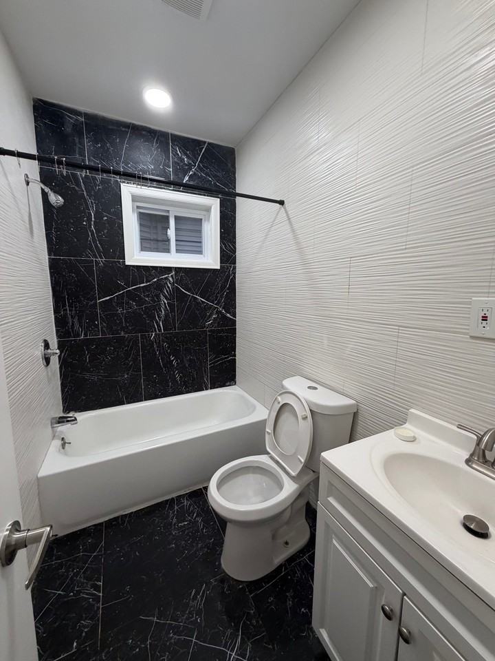 112 S Arlington Ave #2 - Photo 7 of 11