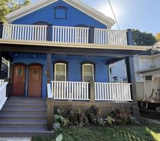 featured image of 413 10th St #UPPER
