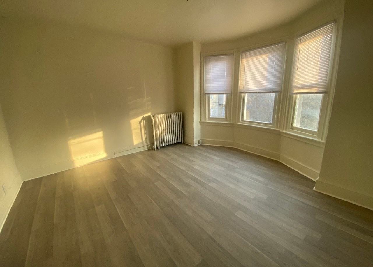 1914 S Redfield St - Photo 2 of 20
