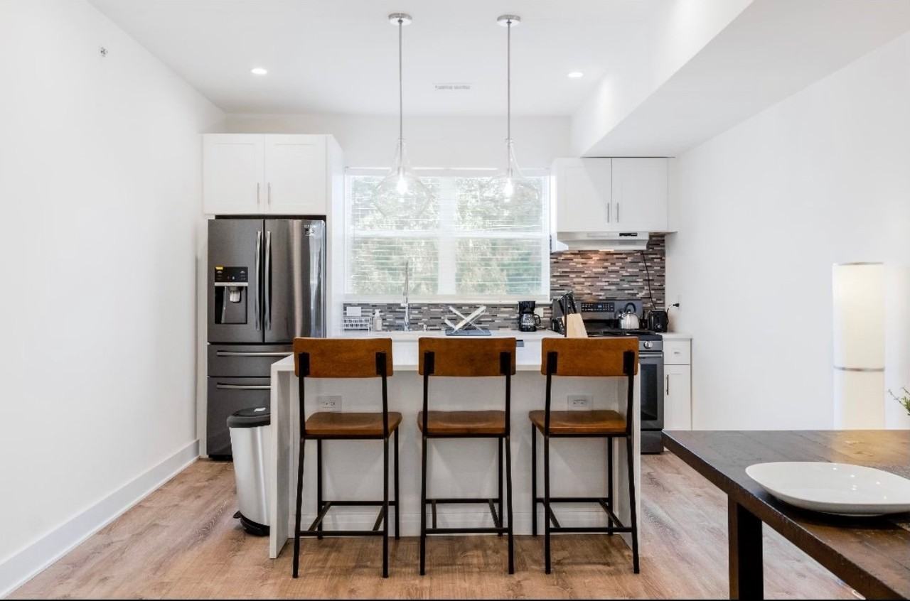 2117 N 9th St #2 - Photo 4 of 11