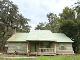 featured image of 72549 Saint Landry St