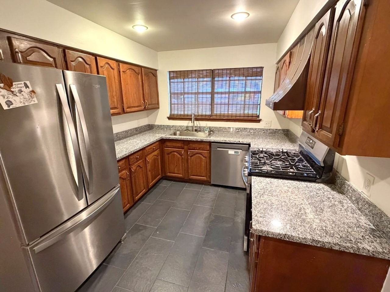 72549 Saint Landry St - Photo 3 of 11