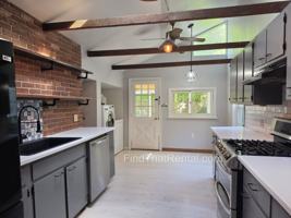 featured image of 223 S Pitt St