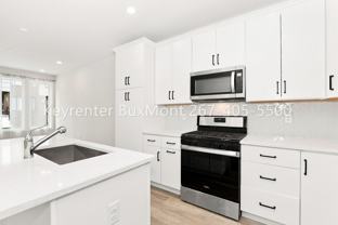 1303 Reed Aly - Photo 1 of 1