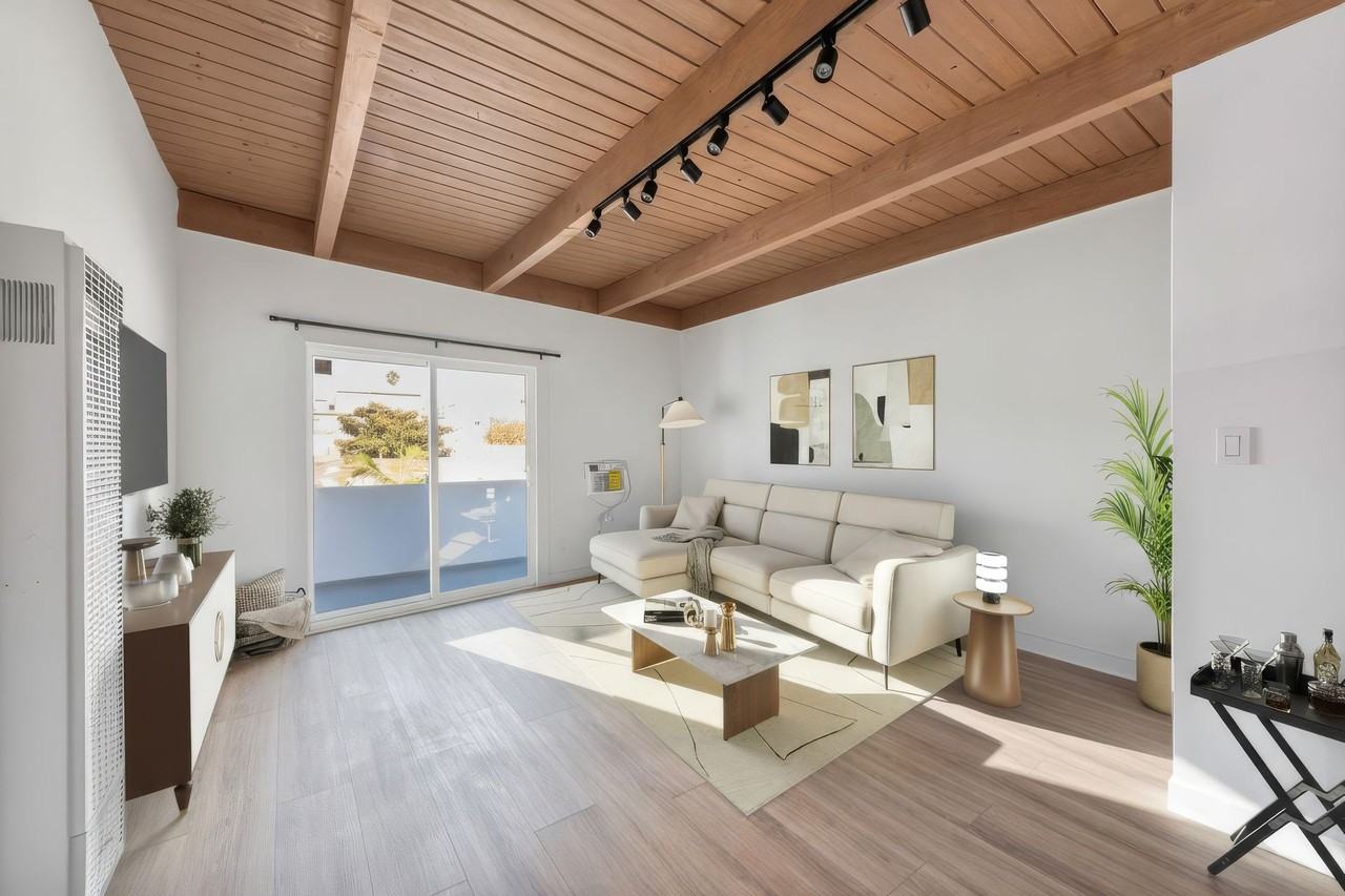 Renovated Units in Prime Palms/Mar Vista - Photo 2 of 43
