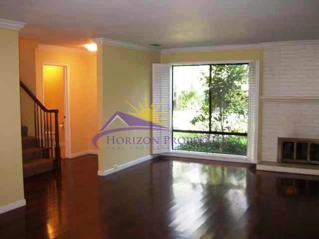 210 Dunbarton Cir - Photo 2 of 27