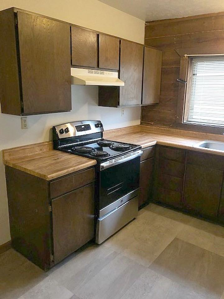 200 S E Ave #104 - Photo 5 of 14