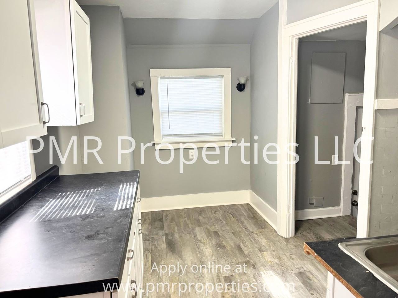 4322 N 39th St - Photo 4 of 11