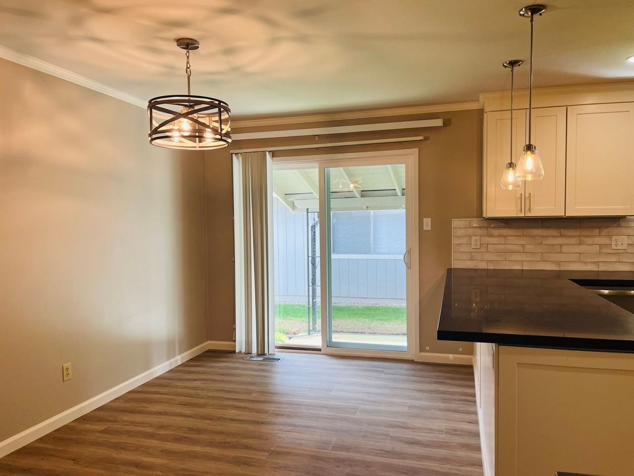 9301 Mazatlan Way - Photo 7 of 25