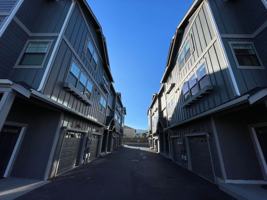 featured image of 1201 1201 & 1205  32nd Street