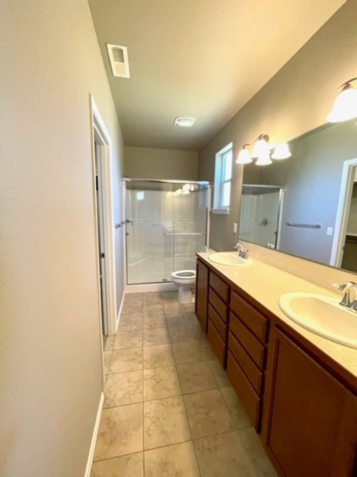 21246 Thornhill Ln - Photo 6 of 15