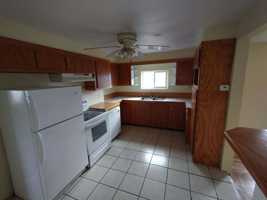 featured image of 1522 N Denver Ave
