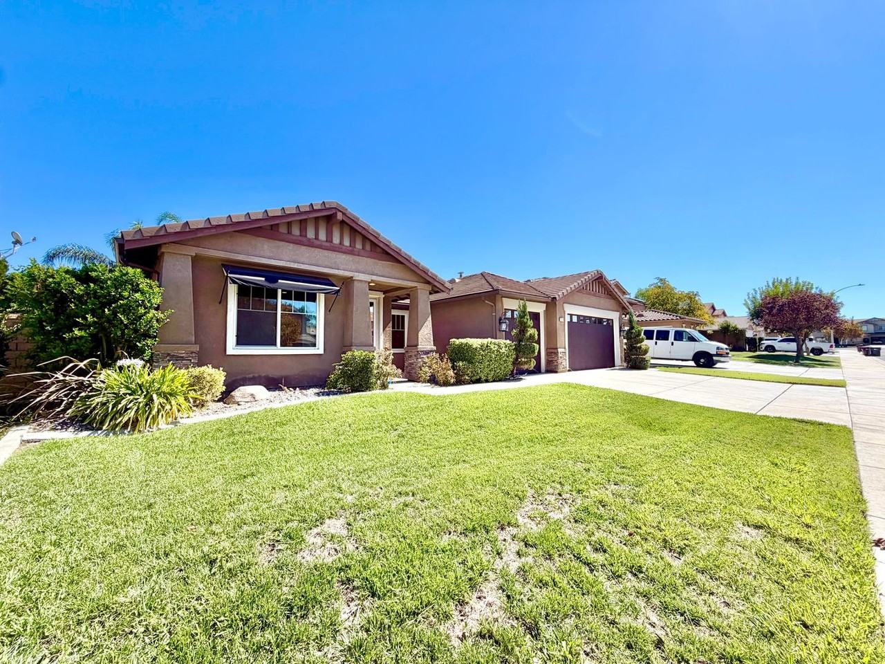 35186 Orchid Dr - Photo 3 of 46