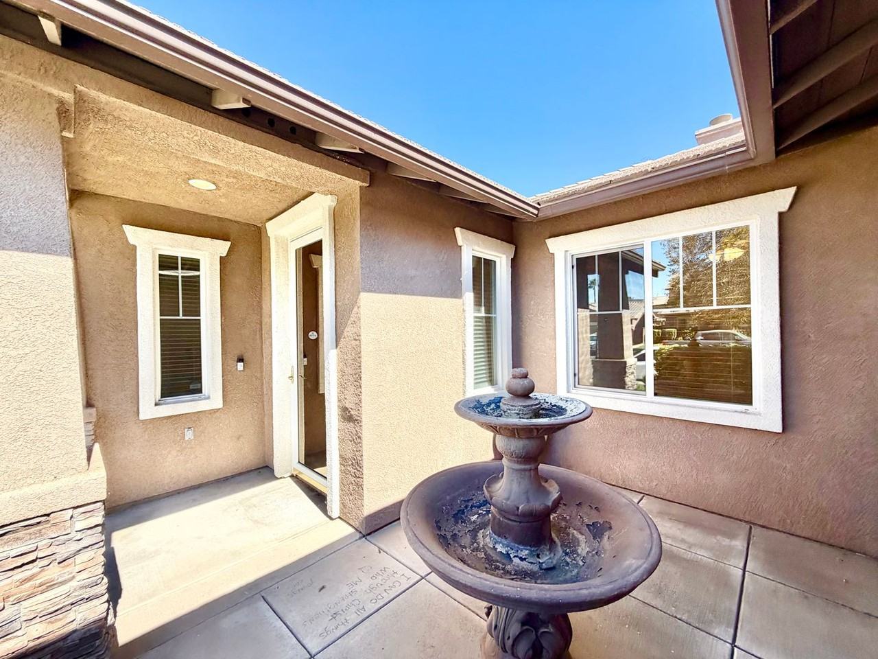 35186 Orchid Dr - Photo 5 of 46