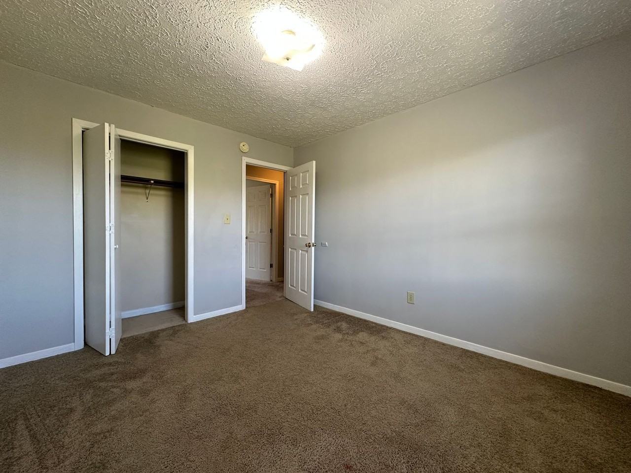 1035 Kendrick Creek Rd - Photo 6 of 17