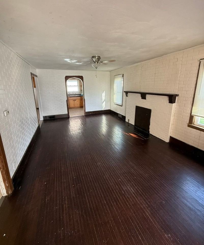 5630 Edgewater Dr - Photo 6 of 7