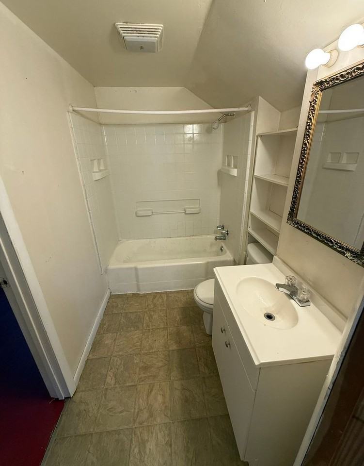 5630 Edgewater Dr - Photo 7 of 7