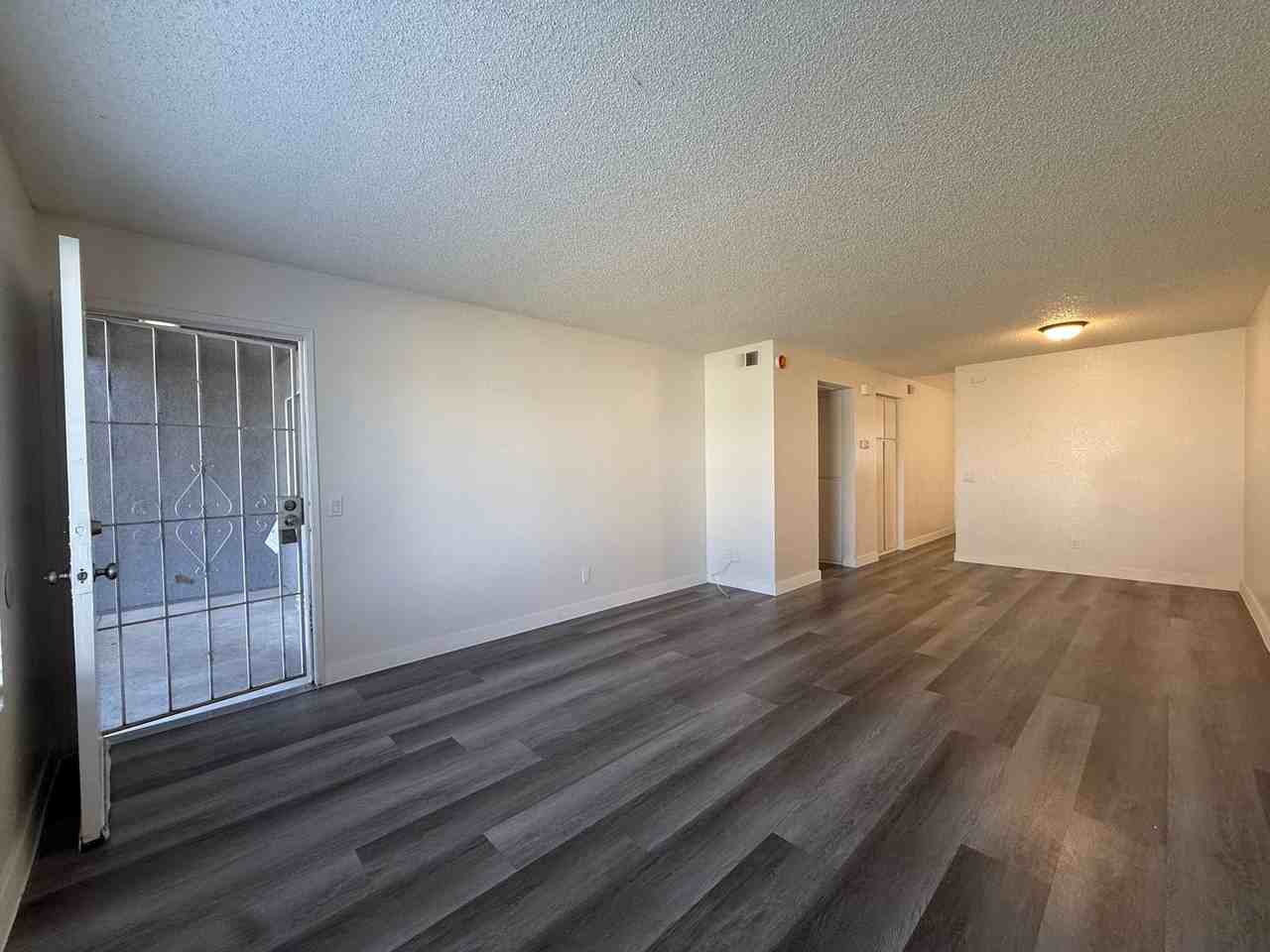 1202 Post St. - Photo 3 of 23