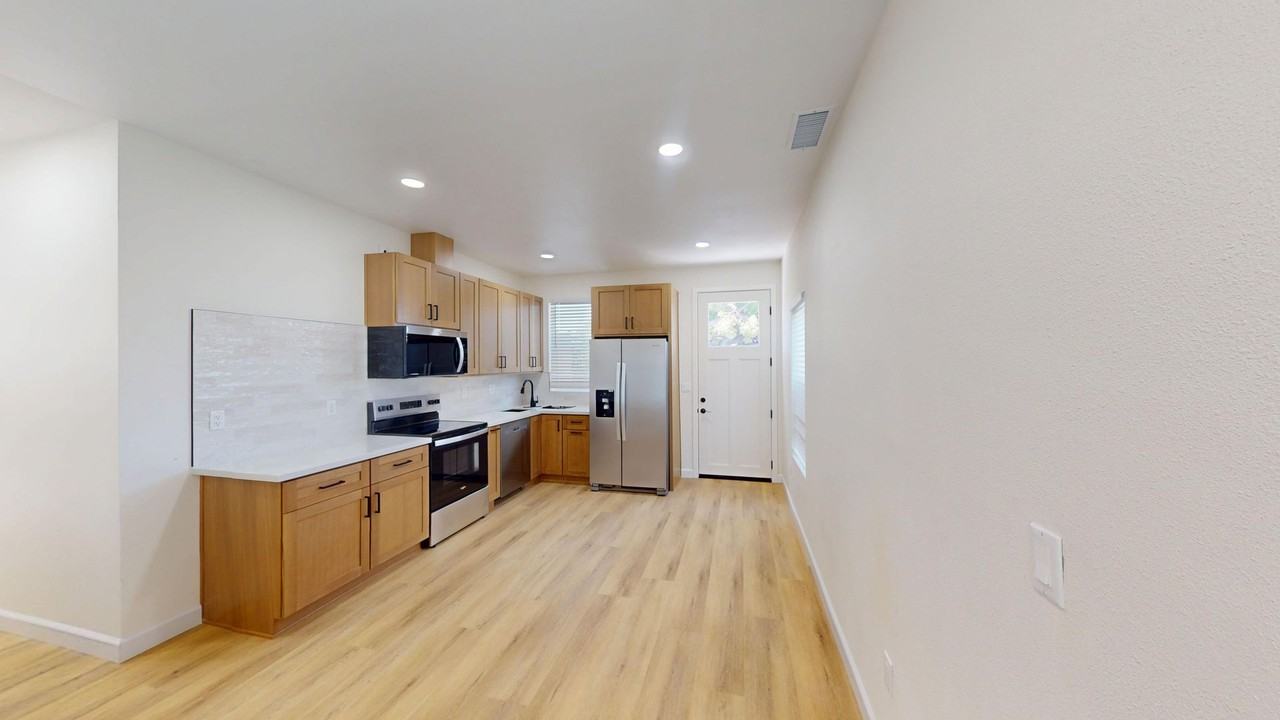 5028 Faber Way - Photo 2 of 14
