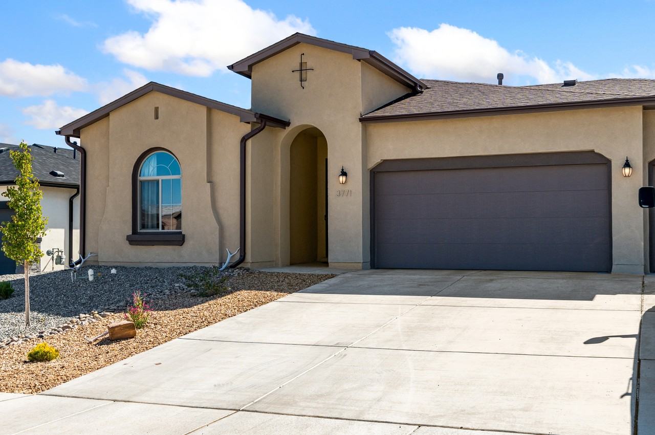 3771 Santa Fe Trl Sw #1 - Photo 3 of 44