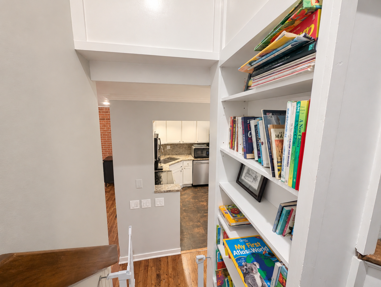 415 W Grant Pl #B - Photo 6 of 10