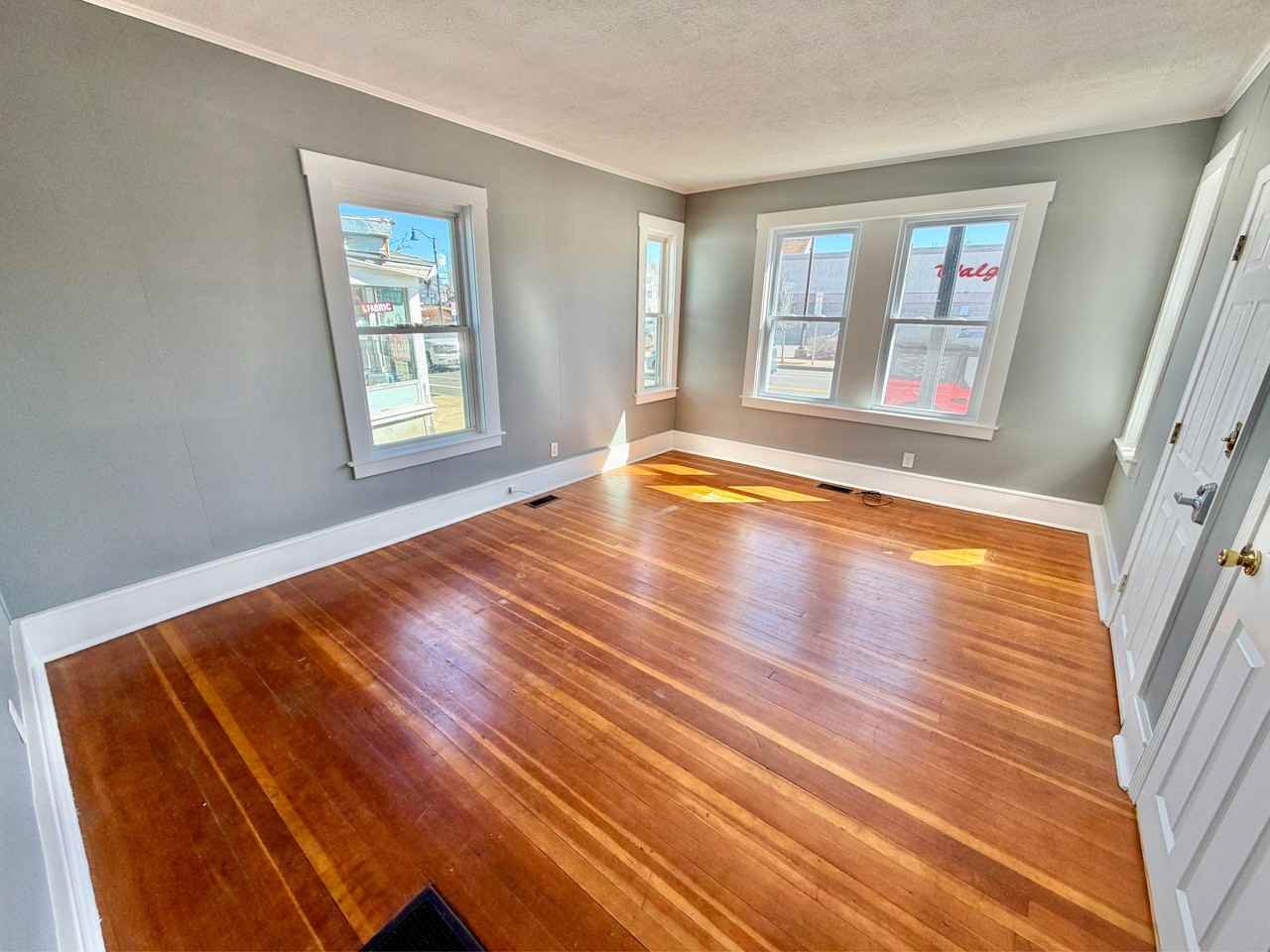 412 Rantoul St #412-1 - Photo 6 of 11