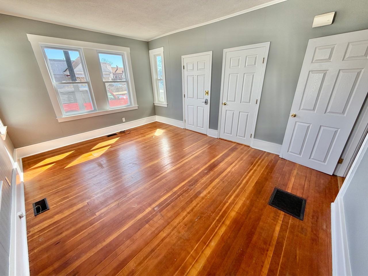 412 Rantoul St #412-1 - Photo 7 of 11