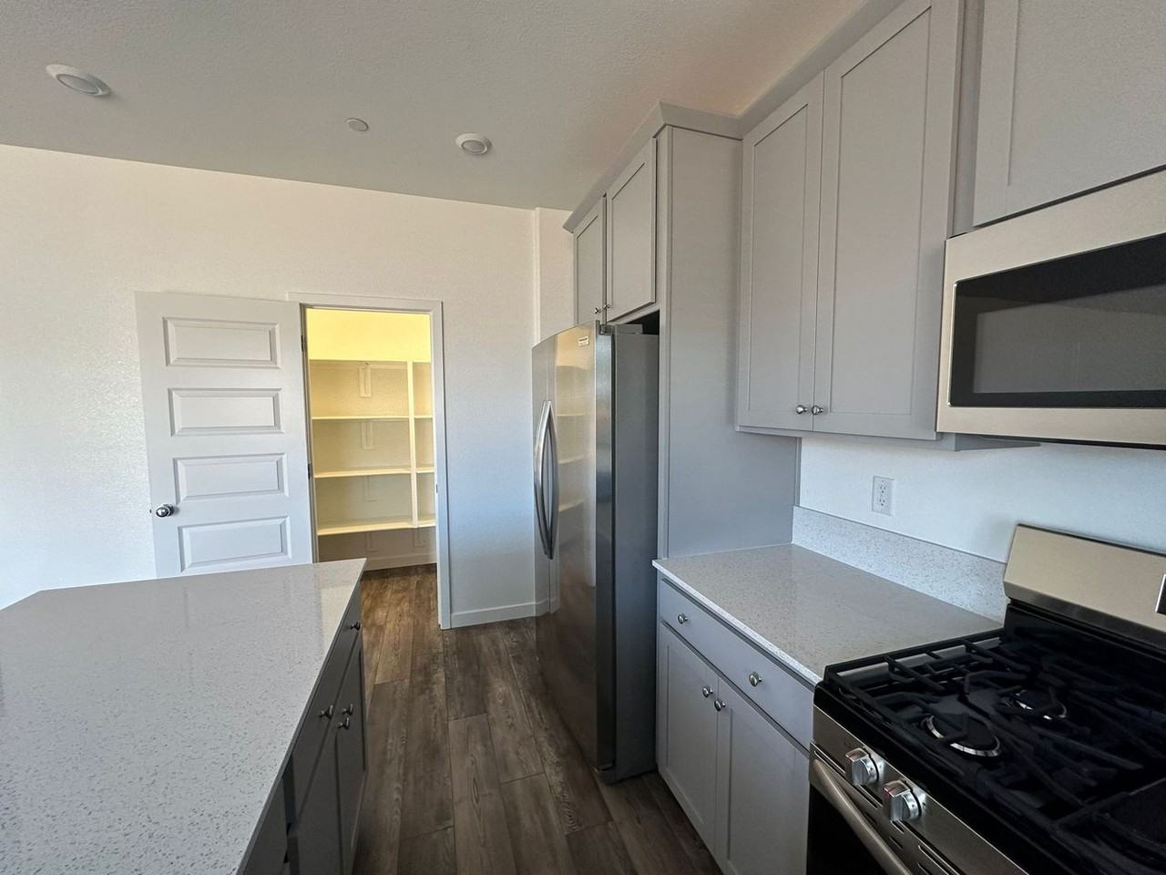4484 Arctic Tern Way - Photo 5 of 38