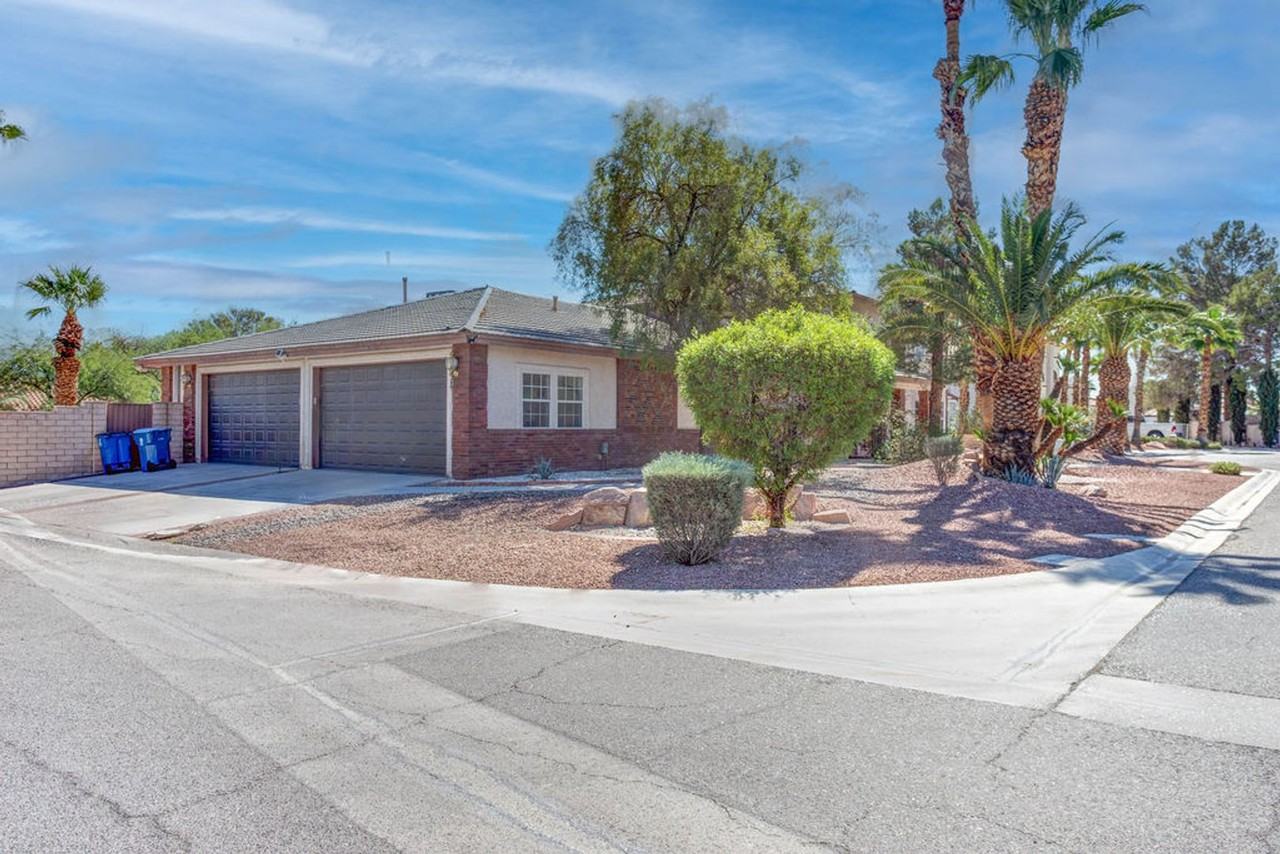 3170 Appleblossom Cir - Photo 7 of 50