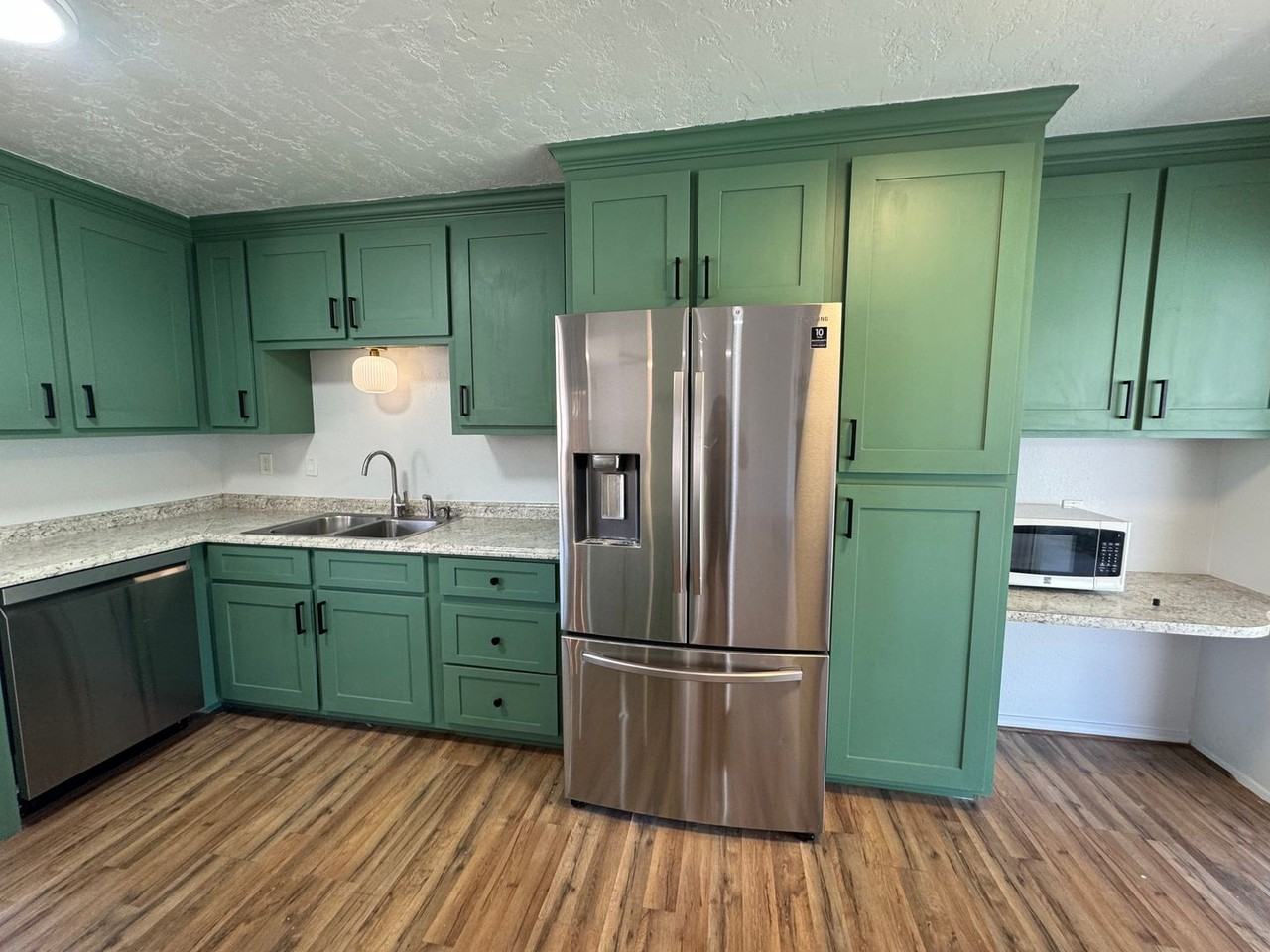 2705 Mesilla St Ne - Photo 5 of 14