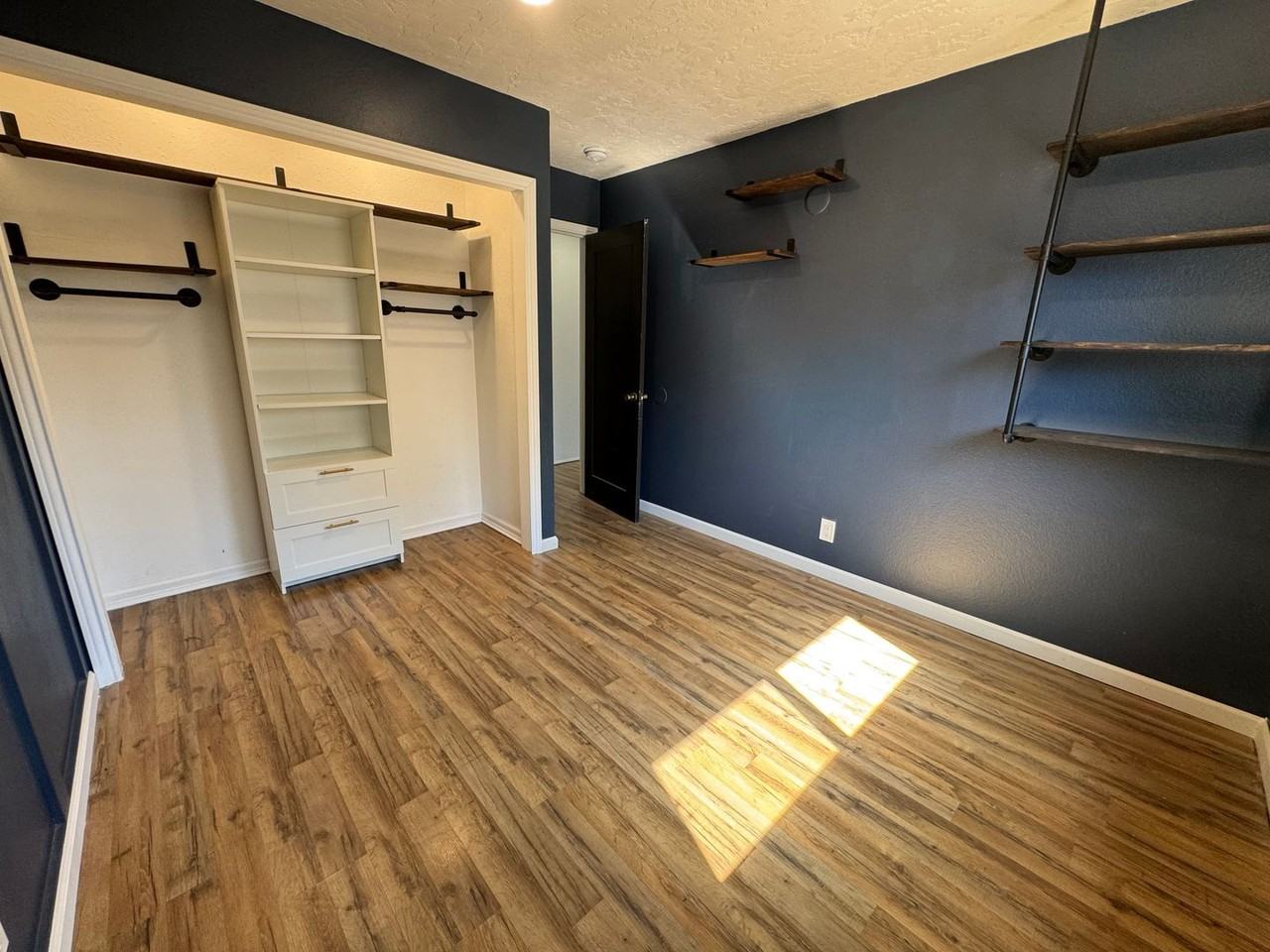 2705 Mesilla St Ne - Photo 7 of 14