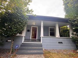 featured image of 747 S Henderson St
