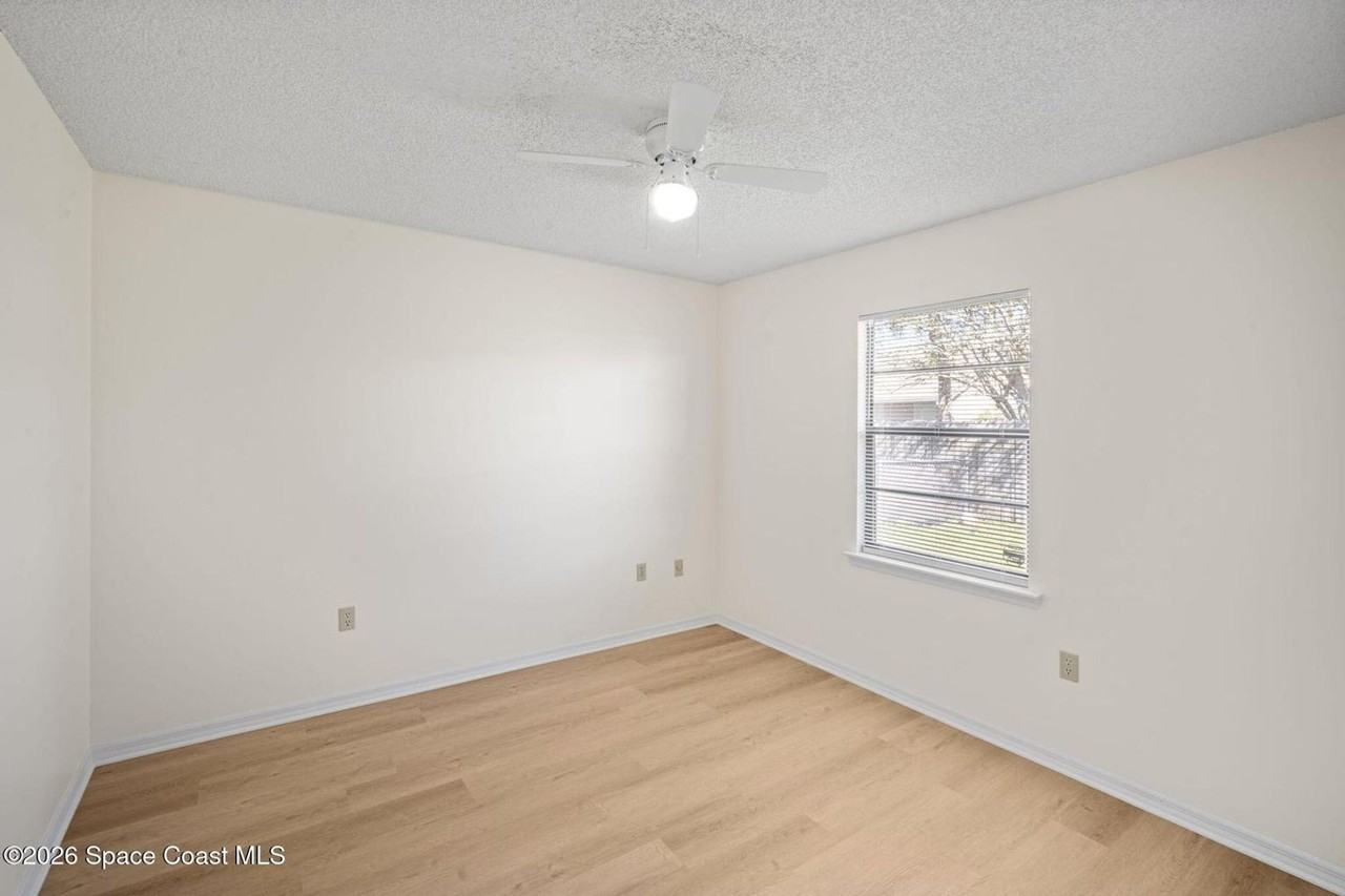 1780 Stewart Pl - Photo 6 of 26