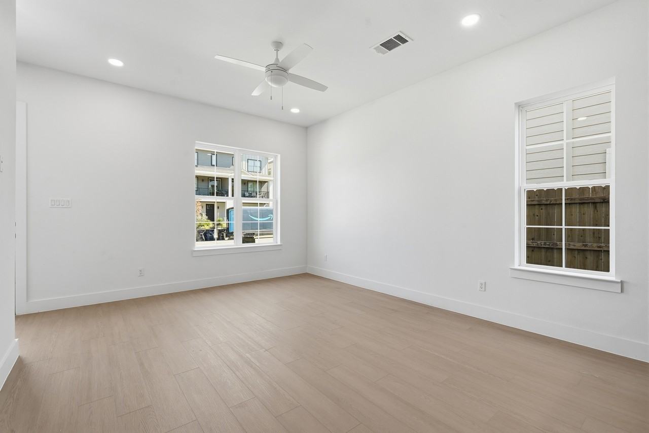 3206 Mccart Ave #1 - Photo 7 of 29
