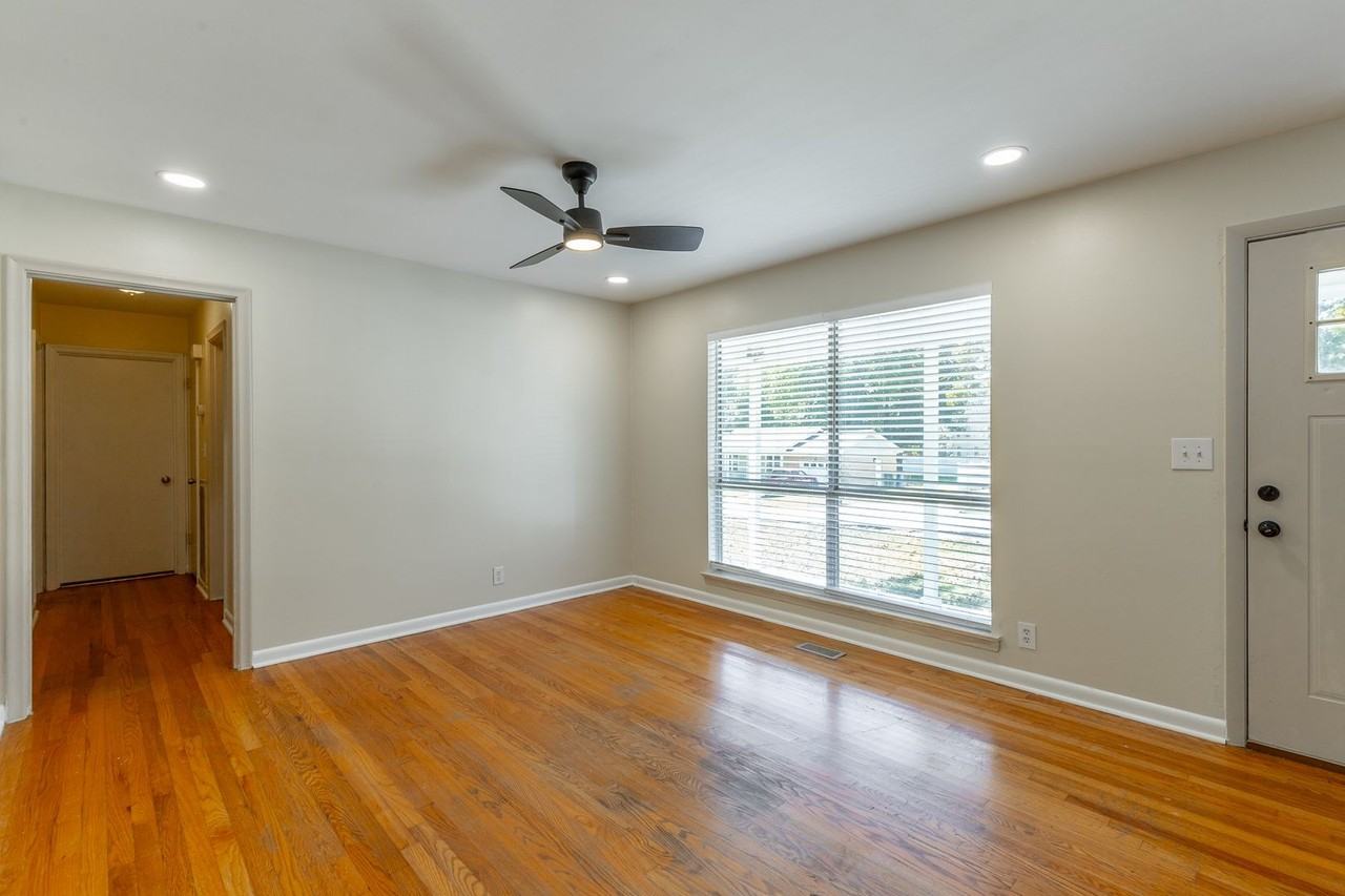8019 Karr St - Photo 5 of 35