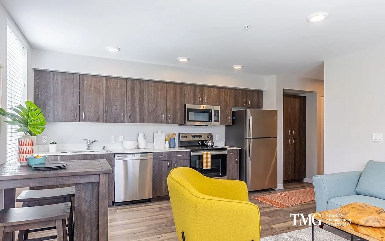 134th Street Lofts - Photo 5 of 50