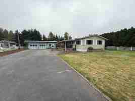 featured image of 9585 Glenwood Acres Rd