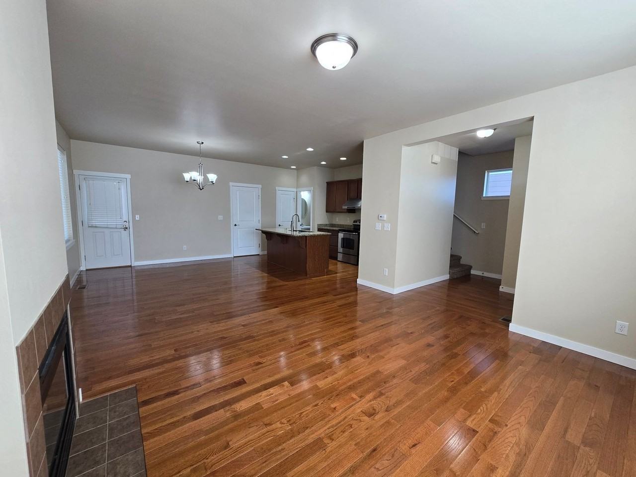 336 Tremont Ave - Photo 4 of 30
