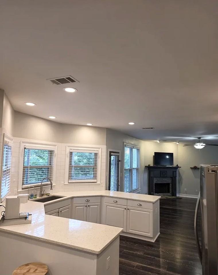 2905 The Terraces Way - Photo 4 of 24