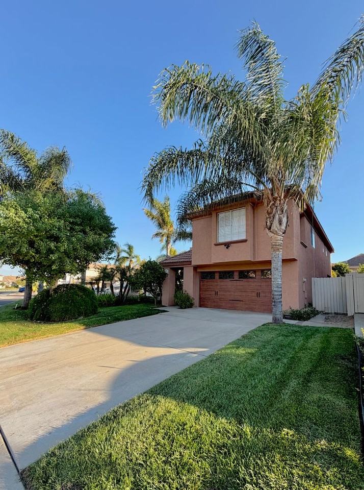 23183 Joaquin Ridge Dr - Photo 3 of 37