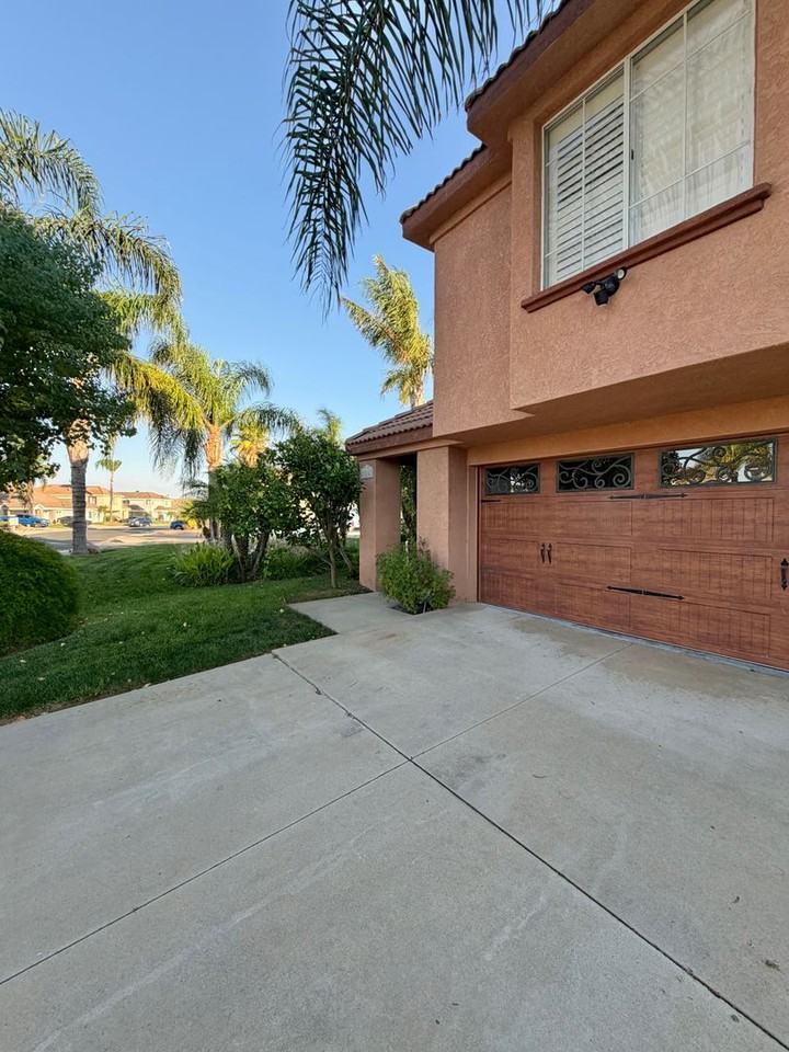 23183 Joaquin Ridge Dr - Photo 4 of 37