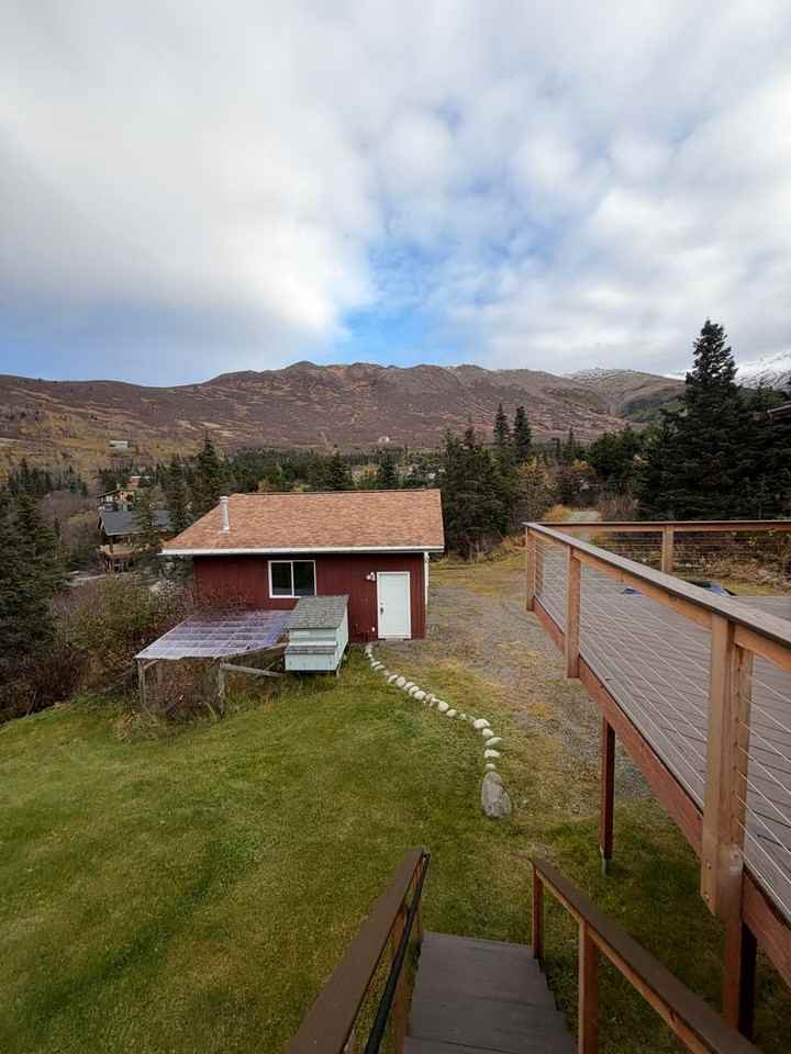 8741 Paine Rd - Photo 2 of 28